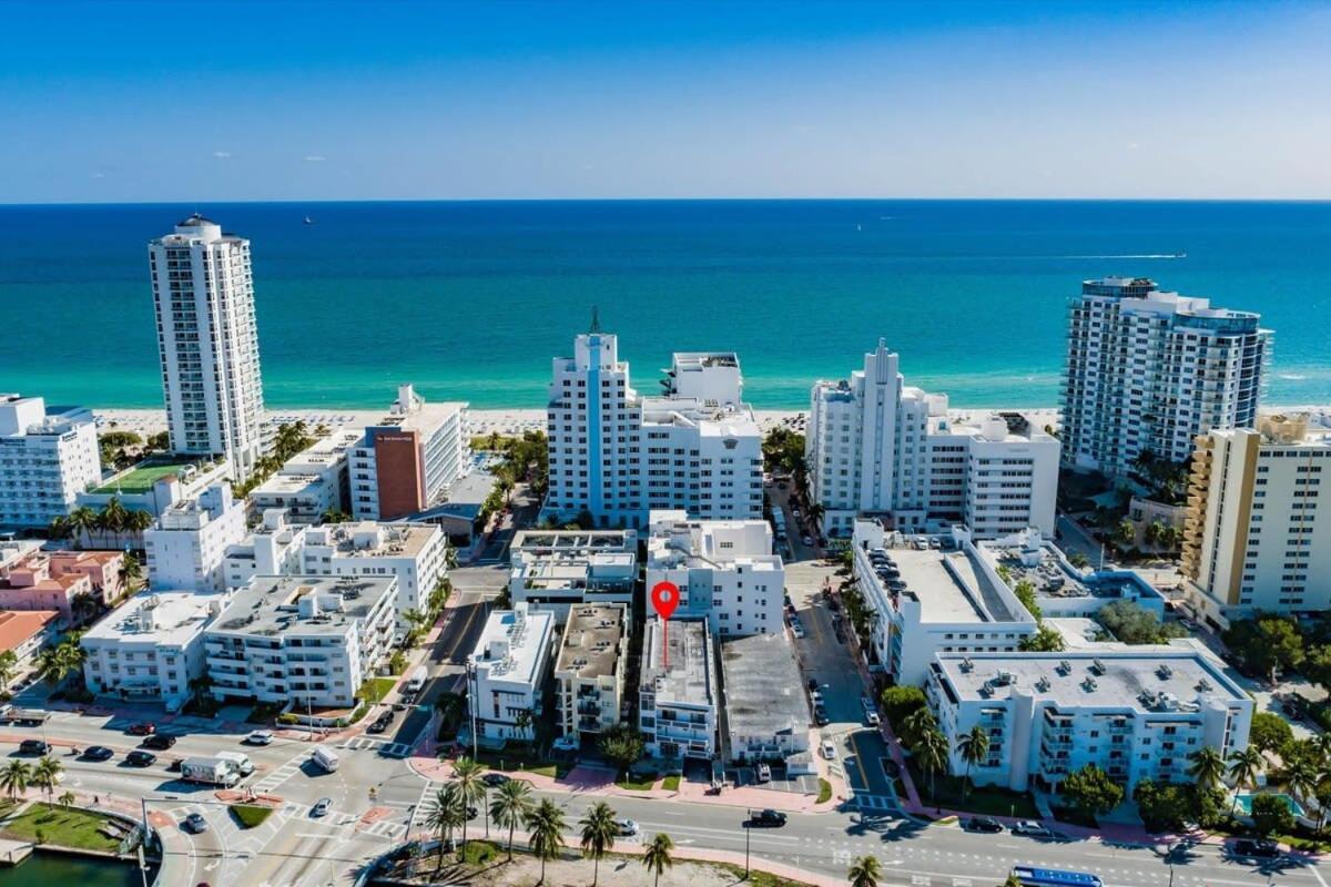 Deco 1block From With Parking * Miami Beach